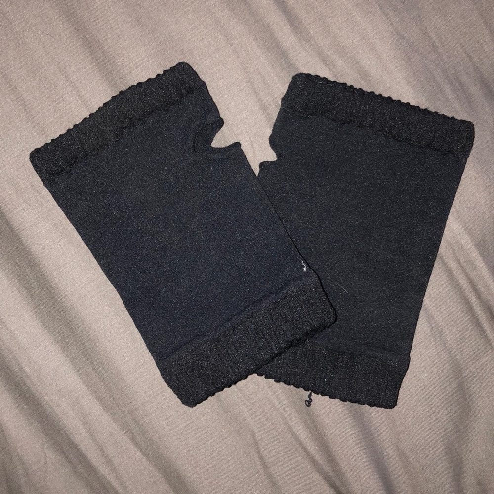 NWOT Fingerless Gloves